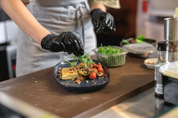 Choosing the Perfect Contractor for Your UK Historical Restoration: A Comprehensive Guide